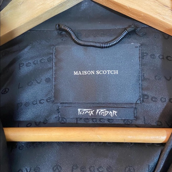 MAISON SCOTCH VINTAGE STUDDED LEATHER JACKET  . Size - M - Picture 13 of 17